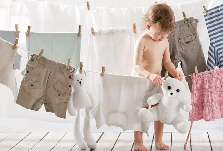 Чистота дитячих речей - що варто знати батькам