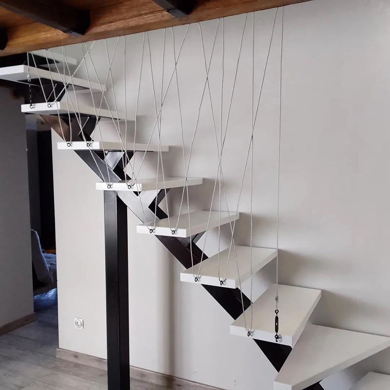 Стеклянные лестницы в интерьере (50 фото): красивые конструкции для дома