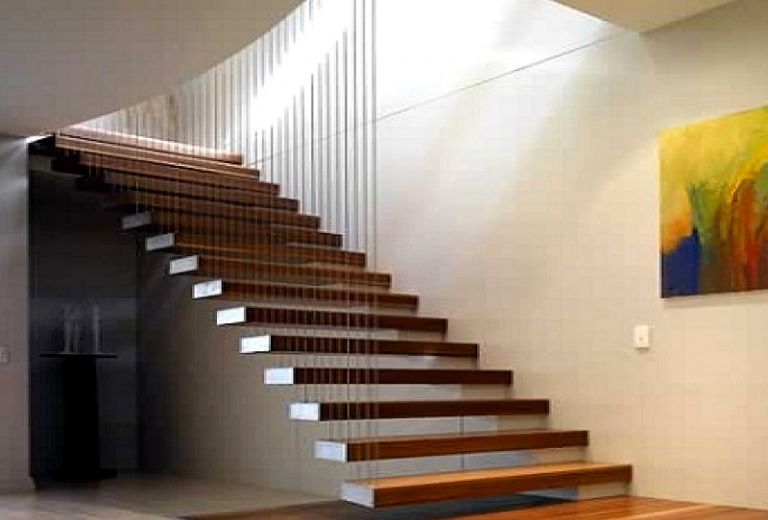 Как проектируется подвесная лестница